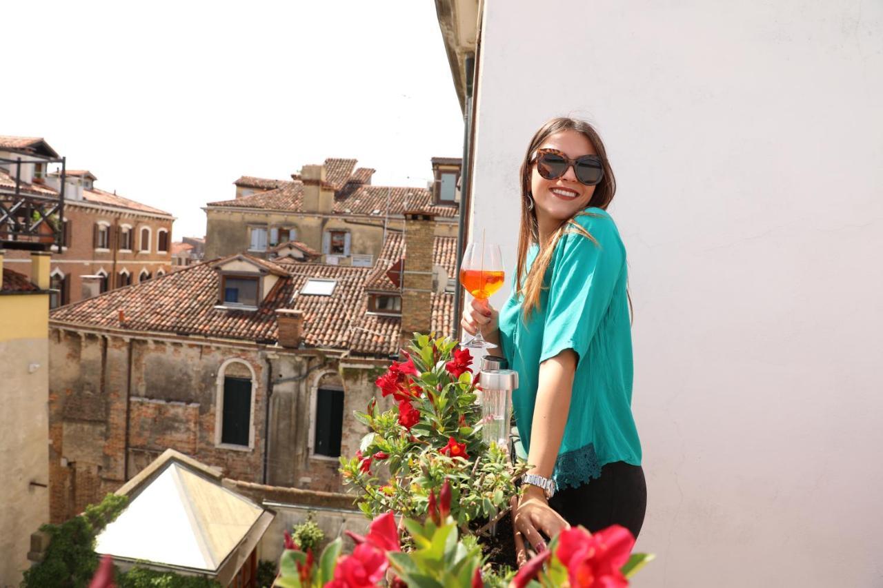 Elegant Terrace Apartment Near Piazza San Marco Last Floor No Lift Венеція Екстер'єр фото