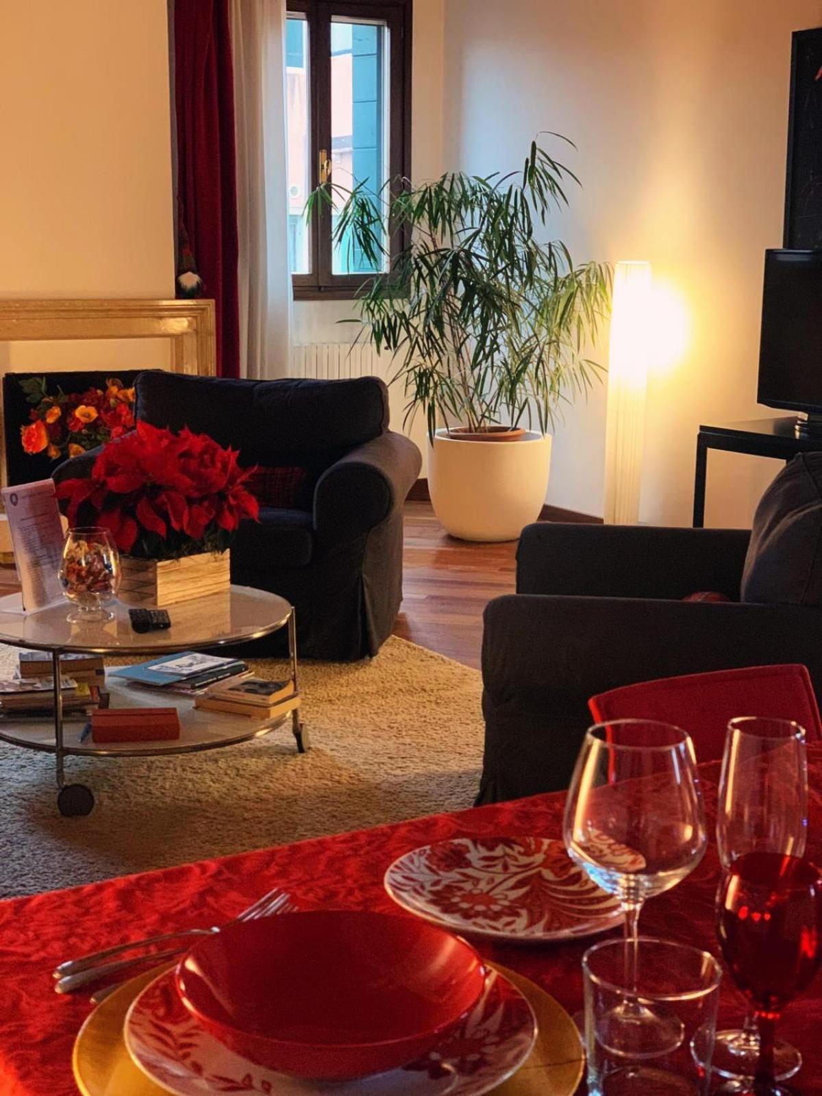 Elegant Terrace Apartment Near Piazza San Marco Last Floor No Lift Венеція Екстер'єр фото