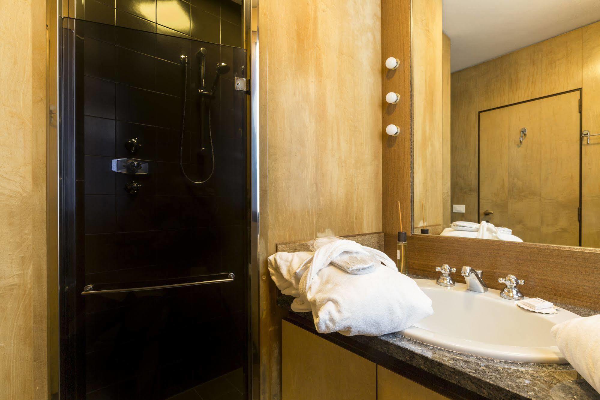 Elegant Terrace Apartment Near Piazza San Marco Last Floor No Lift Венеція Екстер'єр фото