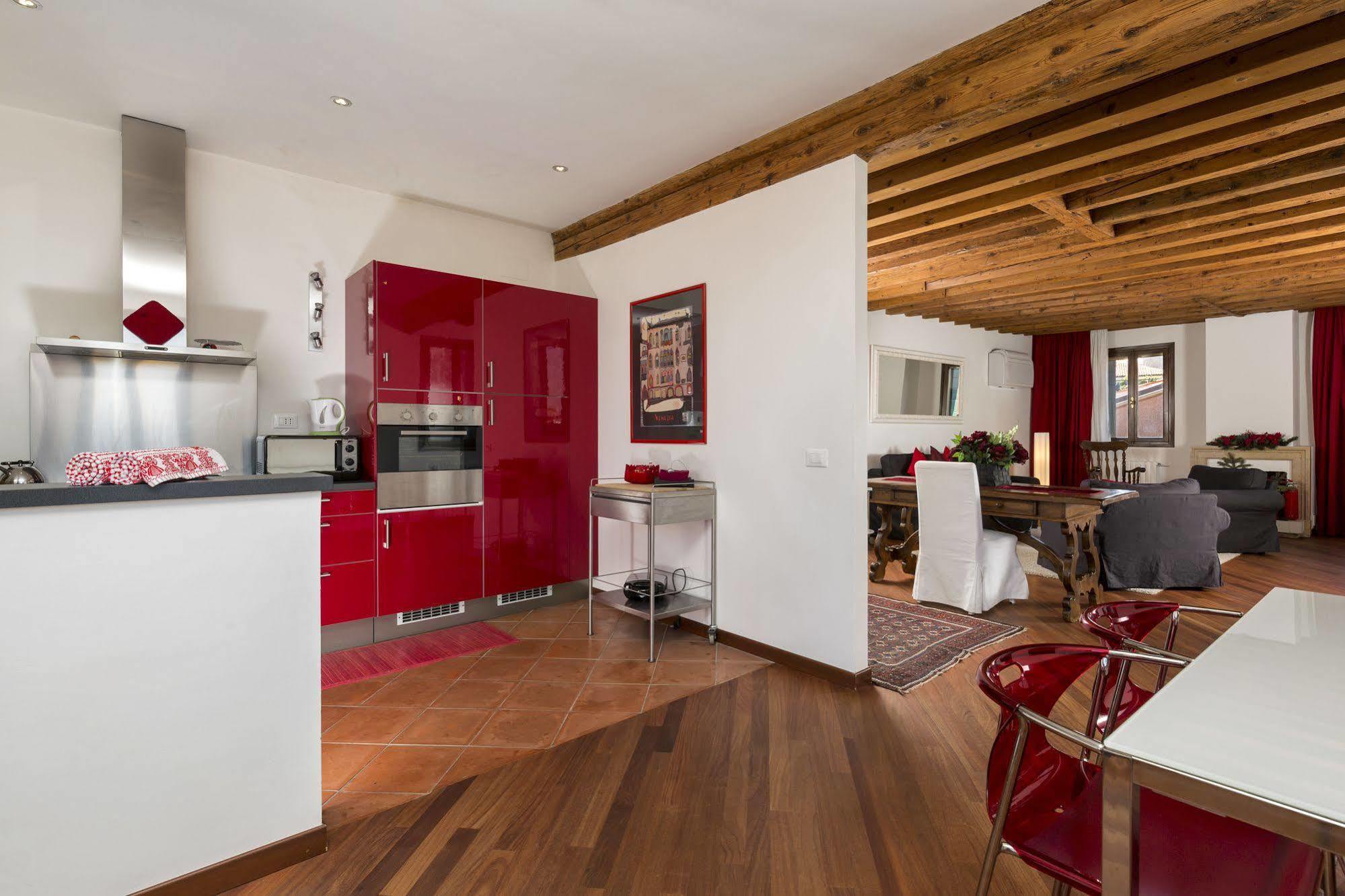 Elegant Terrace Apartment Near Piazza San Marco Last Floor No Lift Венеція Екстер'єр фото