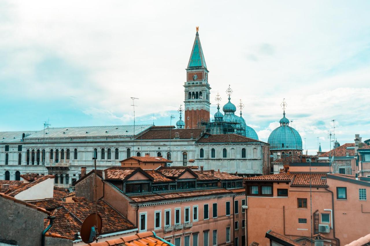 Elegant Terrace Apartment Near Piazza San Marco Last Floor No Lift Венеція Екстер'єр фото